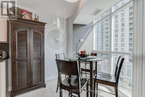 707 - 225 Sherway Gardens Road, Toronto, ON - Indoor Photo Showing Dining Room