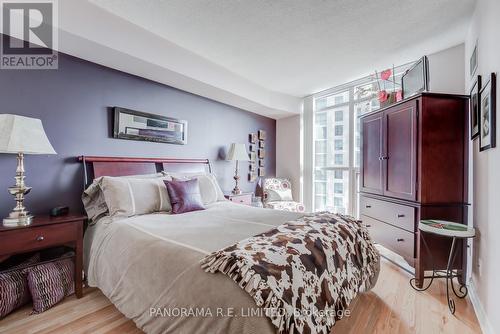 707 - 225 Sherway Gardens Road, Toronto, ON - Indoor Photo Showing Bedroom