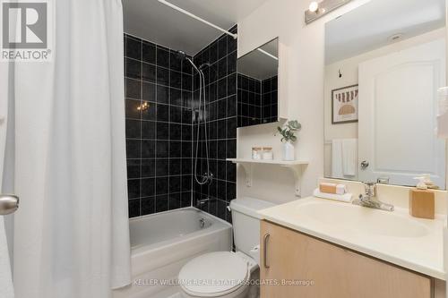 11B - 11B Crawford Street, Toronto, ON - Indoor Photo Showing Bathroom