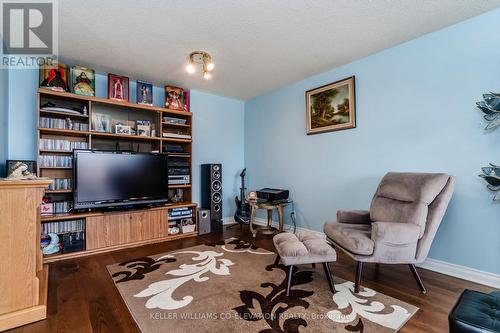 614 - 41 Markbrook Lane, Toronto, ON - Indoor