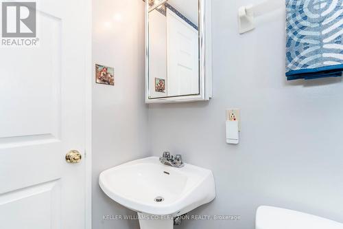 614 - 41 Markbrook Lane, Toronto, ON - Indoor Photo Showing Bathroom