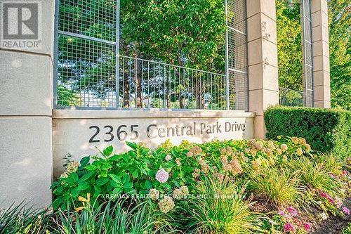 412 - 2365 Central Park Drive, Oakville, ON - Outdoor