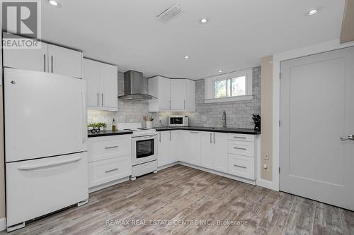 226 Daniel Street, Erin, ON - Indoor Photo Showing Kitchen