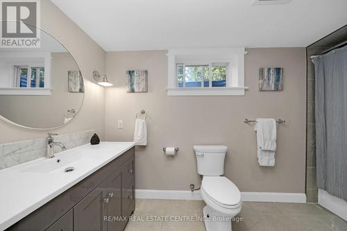 226 Daniel Street, Erin, ON - Indoor Photo Showing Bathroom