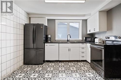 86 Main, Rexton, NB - Indoor Photo Showing Kitchen With Double Sink