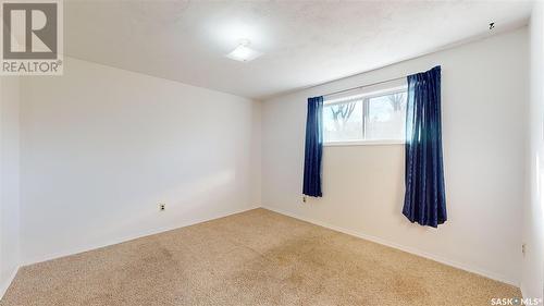 66 Hatton Crescent, Regina, SK - Indoor Photo Showing Other Room