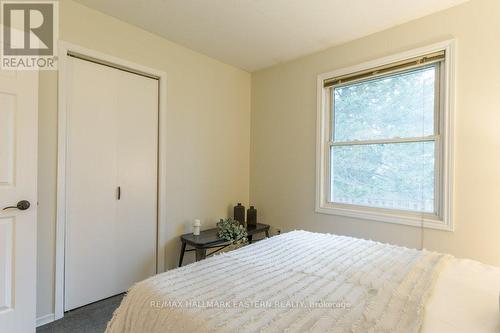 660 Pope Drive, Smith-Ennismore-Lakefield, ON - Indoor Photo Showing Bedroom