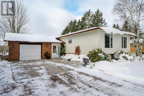 660 Pope Drive, Smith-Ennismore-Lakefield, ON - Outdoor