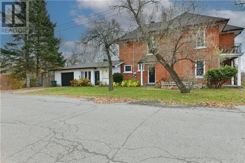 120 Welland Street, Pembroke, ON - Outdoor With Facade