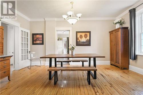 120 Welland Street, Pembroke, ON - Indoor Photo Showing Dining Room