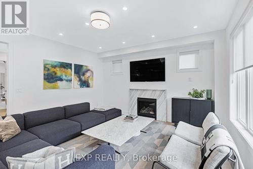 34 Concert Hill Way, East Gwillimbury, ON - Indoor Photo Showing Living Room With Fireplace