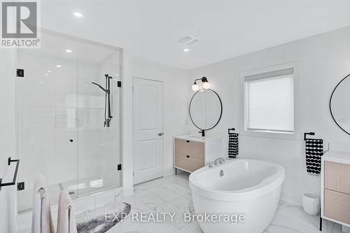 34 Concert Hill Way, East Gwillimbury, ON - Indoor Photo Showing Bathroom