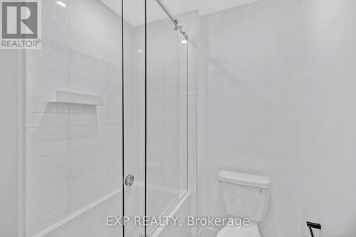 34 Concert Hill Way, East Gwillimbury, ON -  Photo Showing Bathroom