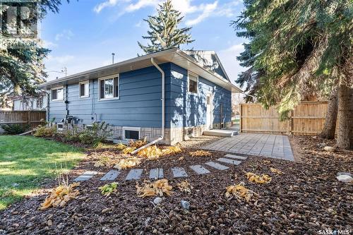 1306 Jackson Avenue, Saskatoon, SK - Outdoor