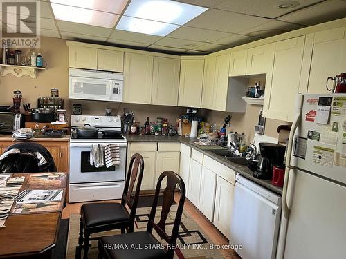 75 Wakeford Road, Kawartha Lakes, ON - Indoor Photo Showing Kitchen