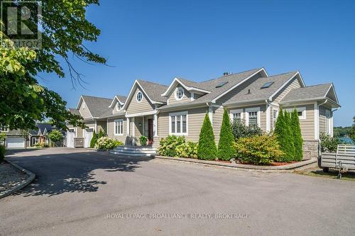 326 Spithead Road W, Frontenac Islands (The Islands), ON - Outdoor With Facade