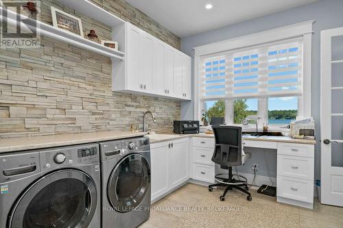 326 Spithead Road W, Frontenac Islands (The Islands), ON - Indoor Photo Showing Laundry Room