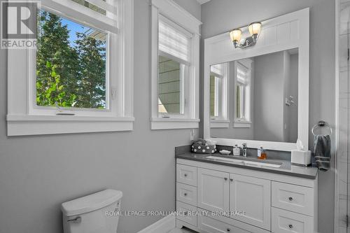 326 Spithead Road W, Frontenac Islands (The Islands), ON - Indoor Photo Showing Bathroom