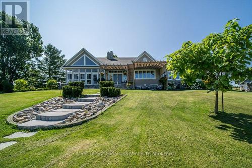 326 Spithead Road W, Frontenac Islands (The Islands), ON - Outdoor With Facade