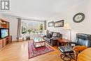 315 Forde Crescent, King, ON  - Indoor Photo Showing Living Room 