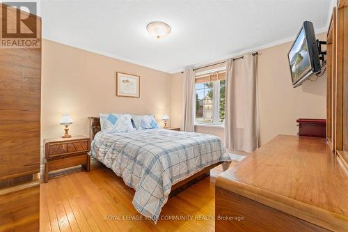 315 Forde Crescent, King, ON - Indoor Photo Showing Bedroom