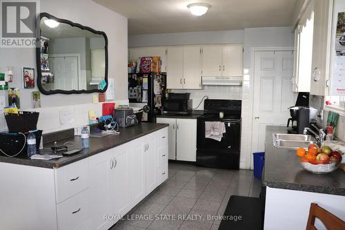 701 Limeridge Road E, Hamilton, ON - Indoor Photo Showing Kitchen With Double Sink