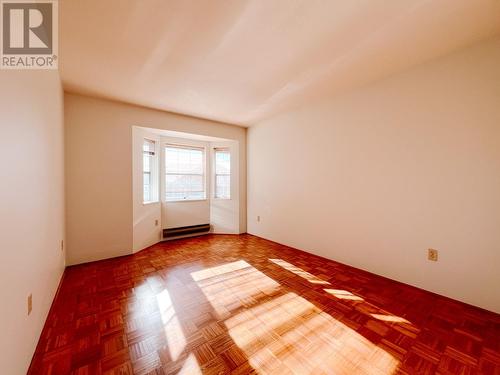 2492 Bendale Road, North Vancouver, BC - Indoor Photo Showing Other Room