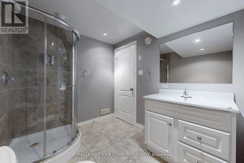 28 Benjamin Crescent, Orangeville, ON - Indoor Photo Showing Bathroom