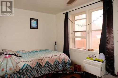 527 Front Street, Quinte West, ON - Indoor Photo Showing Bedroom