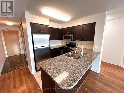 901 - 88 Grangeway Avenue, Toronto, ON - Indoor Photo Showing Kitchen With Double Sink