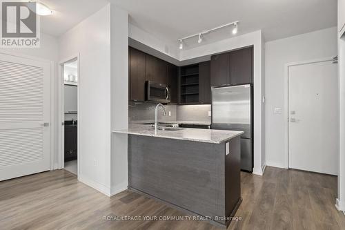 1606 - 4633 Glen Erin Drive, Mississauga, ON - Indoor Photo Showing Kitchen