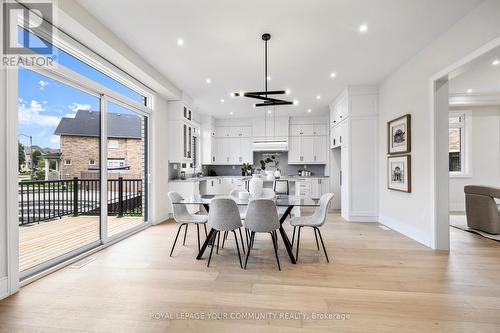 2 Bunn Court, Aurora, ON - Indoor Photo Showing Dining Room