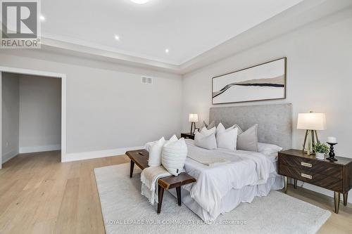 2 Bunn Court, Aurora, ON - Indoor Photo Showing Bedroom