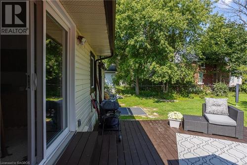 975 5Th Avenue A W, Owen Sound, ON - Outdoor With Deck Patio Veranda With Exterior