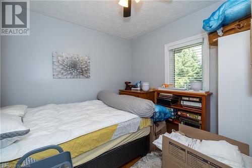 975 5Th Avenue A W, Owen Sound, ON - Indoor Photo Showing Bedroom