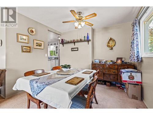 1405 Alder Street, Creston, BC - Indoor Photo Showing Dining Room