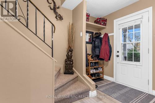 98 Memorial Avenue, Hamilton, ON - Indoor Photo Showing Other Room