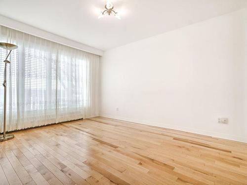 Master bedroom - 326 Rue Hepworth, Montréal (Lasalle), QC - Indoor Photo Showing Other Room