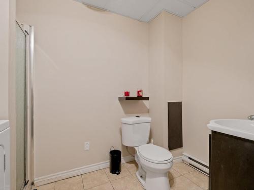 Salle de bains - 40 Rue Du Mistral, Sainte-Catherine-De-La-Jacques-Cartier, QC - Indoor Photo Showing Bathroom