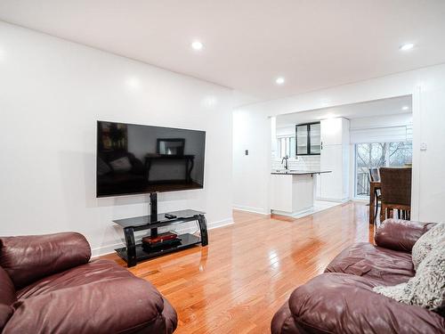 Salon - 905  - 105 Rue Longtin, Saint-Jacques-Le-Mineur, QC - Indoor Photo Showing Living Room