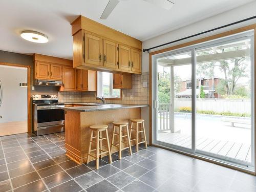 Coin-repas - 210 Rue King-Edward, Longueuil (Le Vieux-Longueuil), QC - Indoor Photo Showing Kitchen