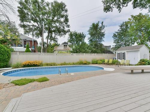 Piscine - 210 Rue King-Edward, Longueuil (Le Vieux-Longueuil), QC - Outdoor With In Ground Pool With Backyard