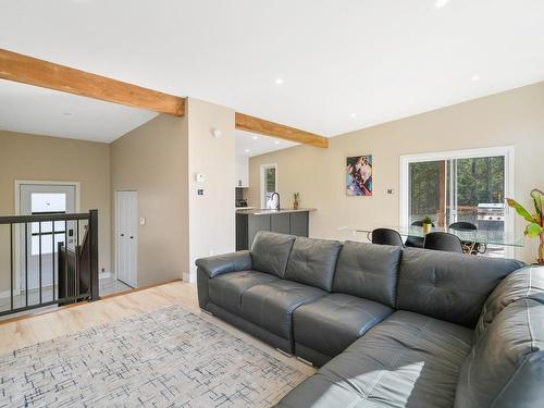 Salon - 164 Ch. Dubois, Val-Des-Monts, QC - Indoor Photo Showing Living Room