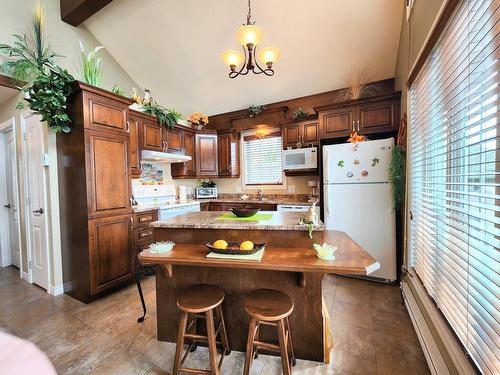 Cuisine - 600 Ch. Des Pionniers, Saint-Mathieu-Du-Parc, QC - Indoor Photo Showing Kitchen