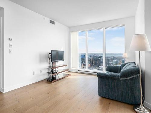 Salon - 3404-1188 Rue St-Antoine O., Montréal (Ville-Marie), QC - Indoor Photo Showing Living Room