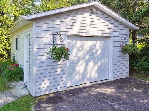 Garage - 7381 Ch. Du Coteau-Du-Lac, Saint-Damien, QC - Outdoor With Exterior