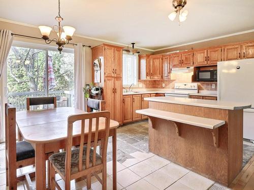 Kitchen - 117 Rg Des Dussault, Saint-Sébastien, QC - Indoor Photo Showing Other Room