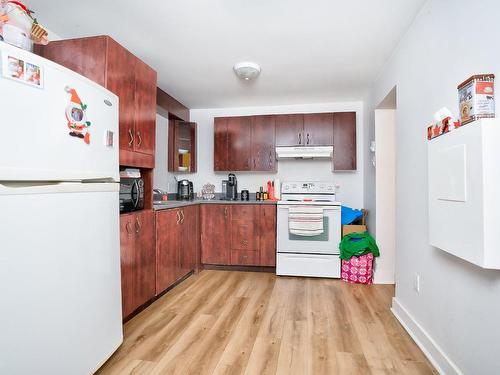 Cuisine - 7339  - 7343 Av. De Fougeray, Montréal (Anjou), QC - Indoor Photo Showing Kitchen