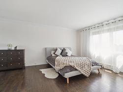 Master bedroom - 