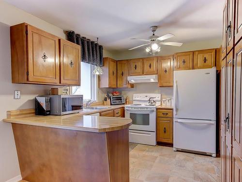 Kitchen - 273 Rue Valois, Saint-Bruno-De-Montarville, QC - Indoor Photo Showing Kitchen